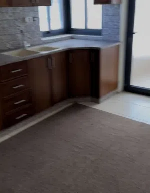 180 m2 3 Bedrooms Apartments for Rent in Ramallah and Al-Bireh Nablus St.