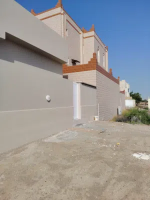 Semi Furnished Monthly in Muscat Al-Hail
