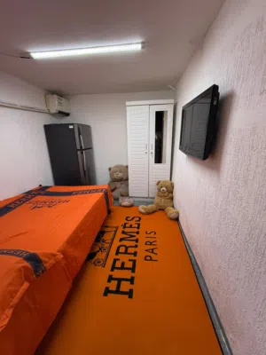 برتيشين للإيجار الشهري ف فيلا  موقع مميز وامان وراحه ونضافه يوميا