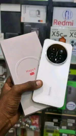 حصل الجديد والحصري هونور ماجيك 8برو