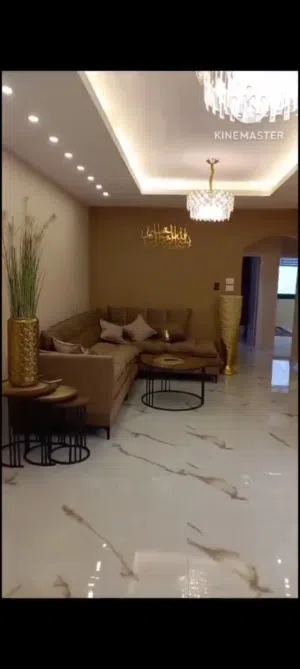 شكل للبيع في ام الشرايط مفروشه بالكامل سوبر سوبر ديلوكس للبيع