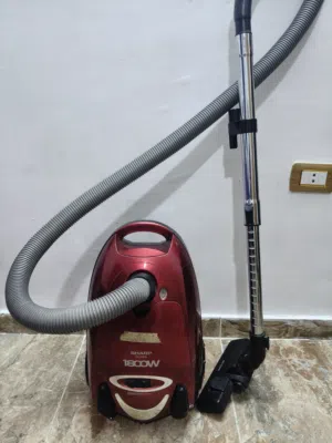 مكنسة كهربائية شارب SHARP EC-CB18 بقوة 1800 واط - حالة جيدة