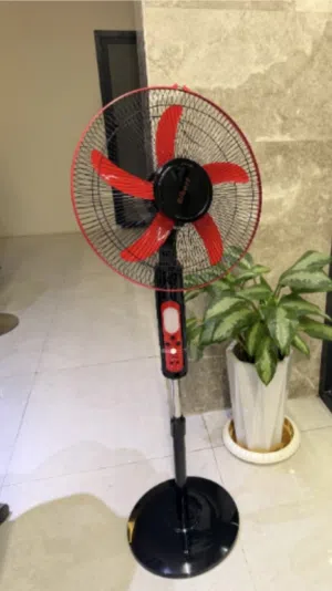 مروحة شحن تدعم الطاقة الشمسية والكهربائية ب50 الف والتوصيل مجاني