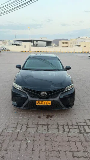 Used Toyota Camry in Al Dakhiliya