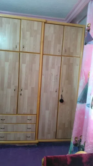 غرفة نوم للبيع بسعر مغري