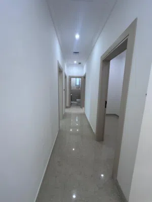 شقه للايجار في عبدالله المبارك ديلوكس جديد ه