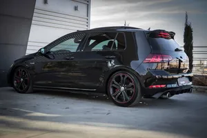 Volkswagen . Golf GTI . 20183