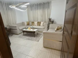طقم كورنر وطاولاتو