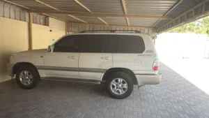 تويوتا لاندكروزي 2005