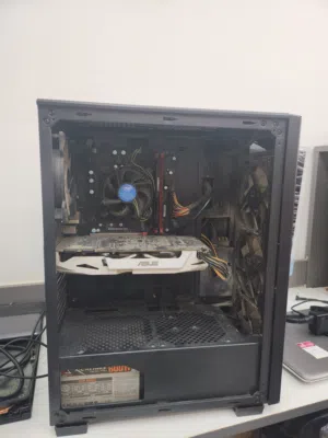 pc gaming .