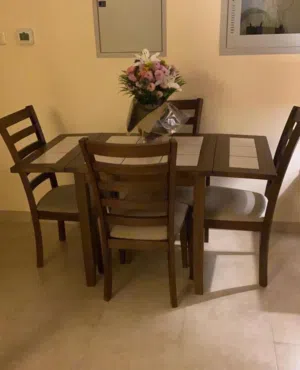 Dining table with 4 dining chairs