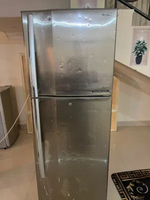 ثلاجه مستعمله جيده