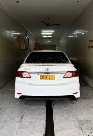 تيوتا كرولا 2012