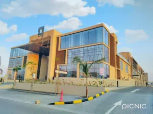 Commercial Retail Unit/ The Gate Mall