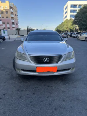 Lexus LS460 long version 2008