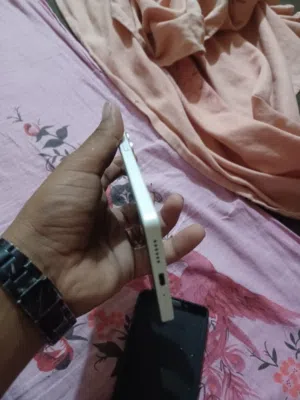 Xiaomi 13 256 GB in Aden