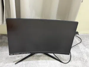 24 MSI monitors for sale  in Al Batinah
