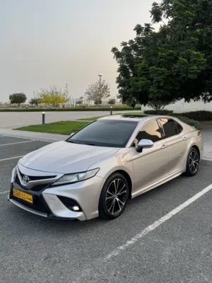 كامري 2018 grande V6 خليجي بممشى بسيط