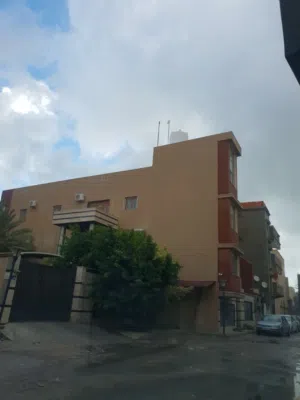 دور أرضي للايجار بسوق الجمعة
