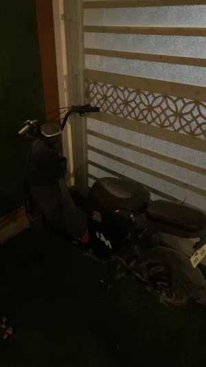 للبيع سكوتر