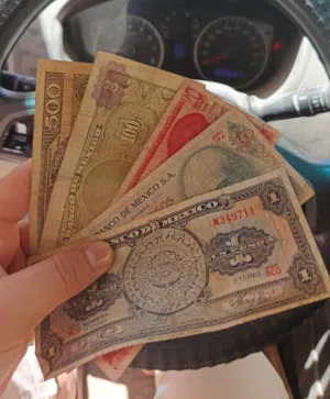 سارية عملة مكسيك