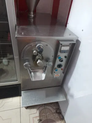 مكينة DC ايطالي