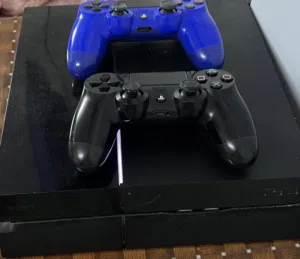 بلاي ستيشن 4 للبيع ps4 for sale