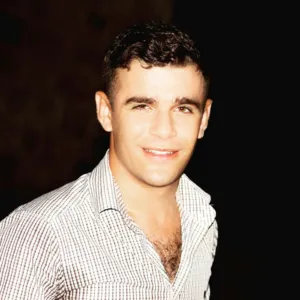 عزالدين الاحمد 