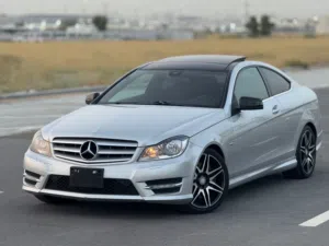 مرسيدس C250 موديل 2015 وارد أمريكي  فل اوبشن بحالة ممتازة جداً