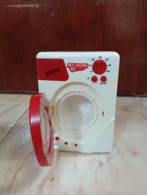 للبيع لعبة غسالة