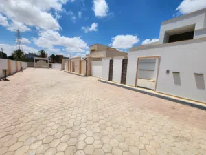 206 m2 3 Bedrooms Townhouse for Sale in Tripoli Tajura