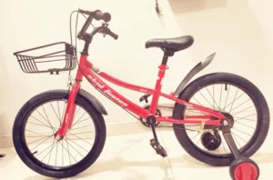 New good quality kid cycle size18