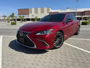 Used Lexus ES in Muscat