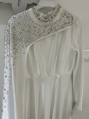 فستان قراءة فاتحه/كتب كتاب فخم و راقي جداً جديددددد جديددددد غير ملبوس نهائياً