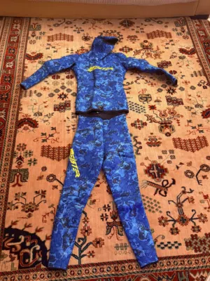 بدله غوص meister