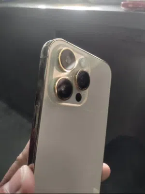 I phone 14 pro max gold color