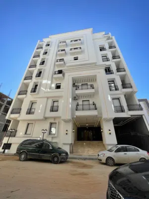 شقق نص تشطيب للبيع