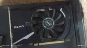 pc من سط مناسب للالعاب  مع كيبورد وماوسوالدراسة