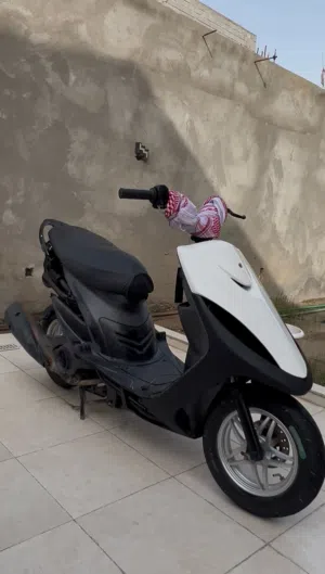 دراجه ماكس عدله نضيفه للبيع 575 وبيها مجال غراضه كلها موجوده