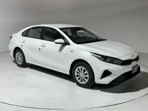 Sedan Kia in Basra