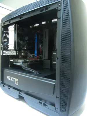 PC : Intel I7 3770 + GTX 1650 + 16GB RAM