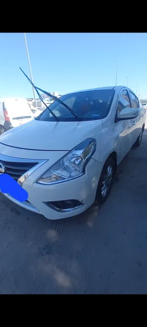 nissan sunny