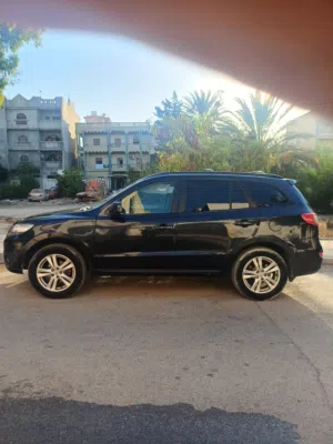 New Hyundai Santa Fe in Tripoli