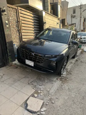 توسان 2023 خليجي لون مميز استلام شركه الت ساك وضمان الشركه وتبديل زيت محرك وصيانه الدوريه ب شركه