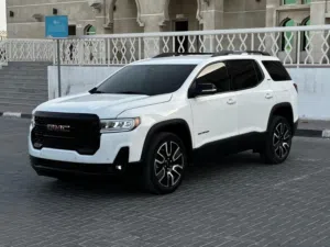 جي ام سي اكاديا 2021