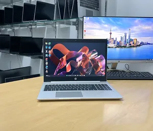 HP . Windows . 15.6" . Used3