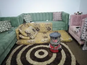 غرفة ضيوف مستعمل بحالة   ممتازة