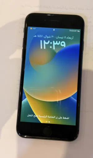 ايفون 8 لون اسود