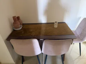 طاولة سفره مع  4 كراسي