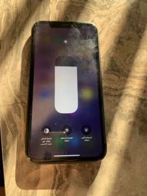 Apple iPhone 11 64 GB in Tripoli